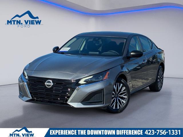 2025 Nissan Altima
