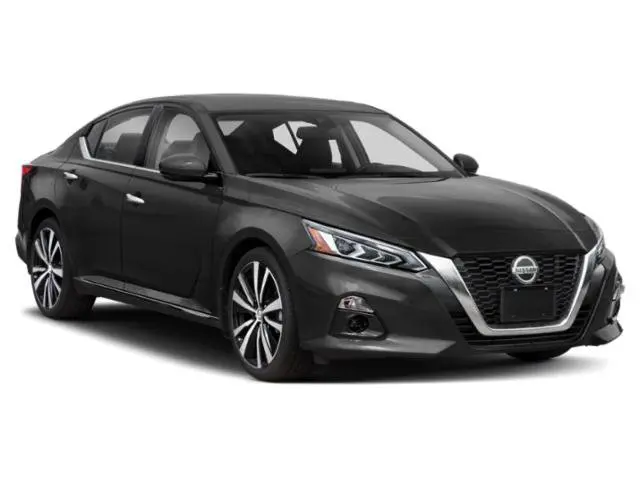 2019 Nissan Altima - $17,000