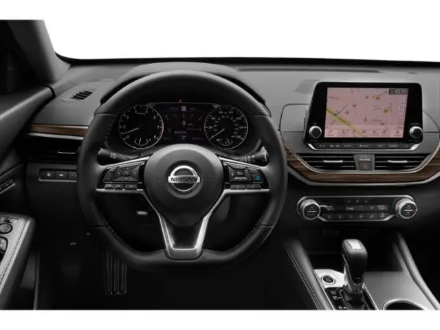 2019 Nissan Altima - $17,000