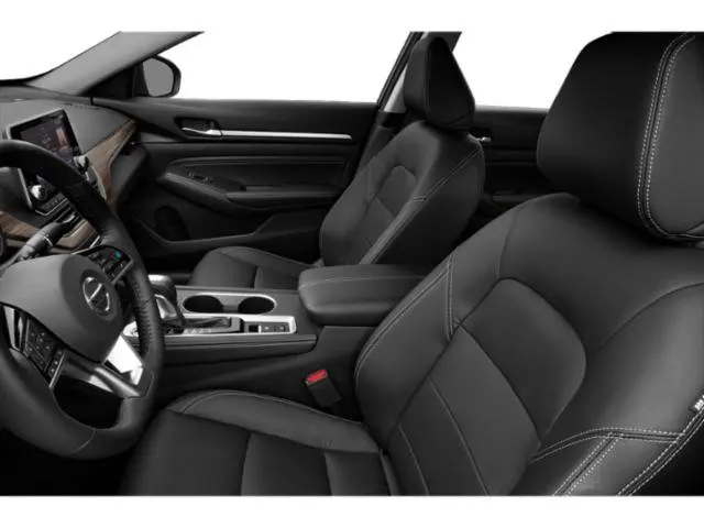 2019 Nissan Altima - $17,000