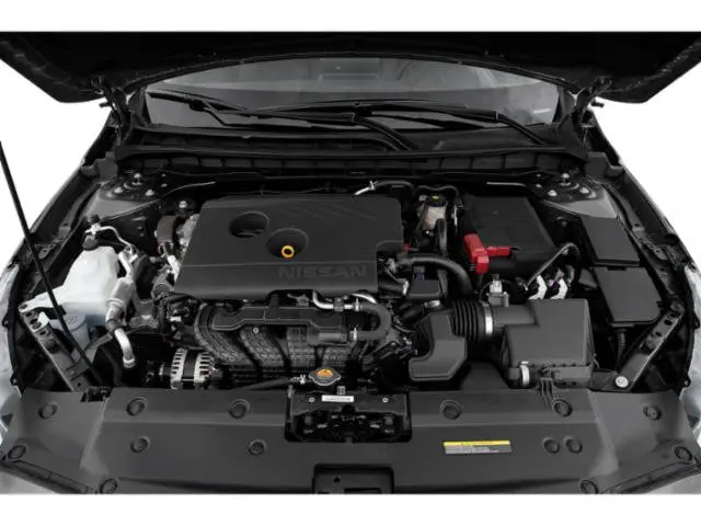 2019 Nissan Altima - $17,000