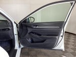 2021 Altima Thumbnail 8