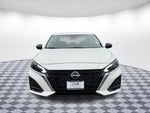 2025 Altima Thumbnail 24