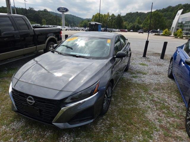 2025 Nissan Altima 2.5 SV — photo 1 of 7