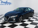 2021 Altima Thumbnail 1
