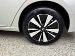 2022 Altima Thumbnail 9