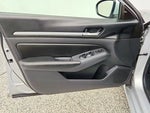 2022 Altima Thumbnail 10