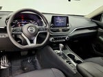 2022 Altima Thumbnail 12
