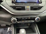 2022 Altima Thumbnail 17