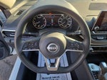 2023 Altima Thumbnail 19