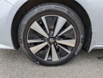2019 Altima Thumbnail 30