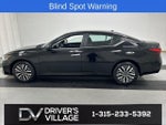 2023 Altima Thumbnail 6
