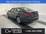 2023 Altima Thumbnail 7