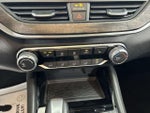 2023 Altima Thumbnail 17