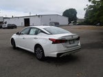 2023 Altima Thumbnail 3