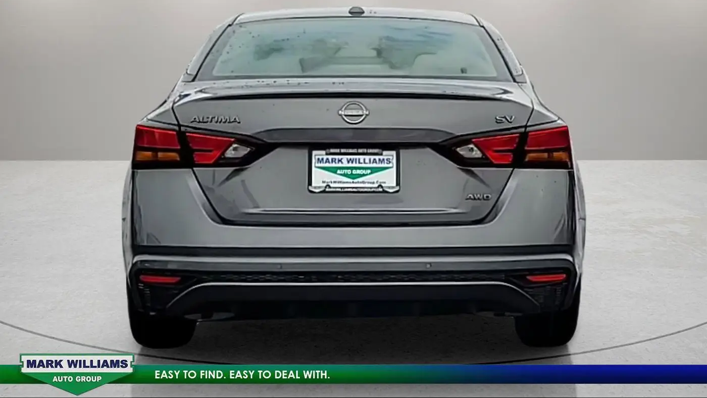 2024 Nissan Altima 2.5 SV