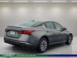 2024 Altima Thumbnail 7