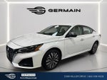 2024 Altima Thumbnail 4