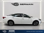 2024 Altima Thumbnail 9
