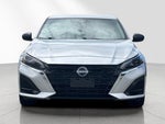 2024 Altima Thumbnail 9