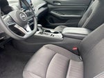 2024 Altima Thumbnail 10