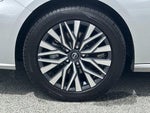 2024 Altima Thumbnail 24