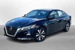2022 Altima Thumbnail 13