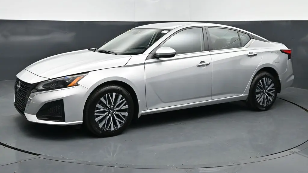 Preowned 2023 Nissan Altima 2.5 SV for Sale