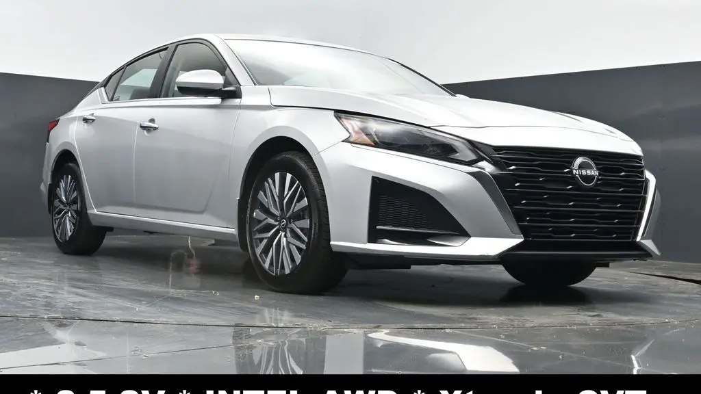 2023 Nissan Altima 2.5 SV