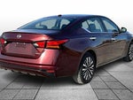 2025 Altima Thumbnail 11