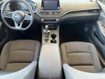 2025 Altima Thumbnail 17