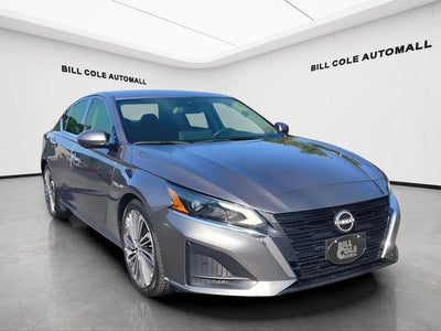 Photo of a 2023 Nissan Altima 2.5 SL 4DR Sedan for sale