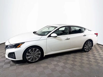 Photo of a 2025 Nissan Altima 2.5 SL 4DR Sedan for sale