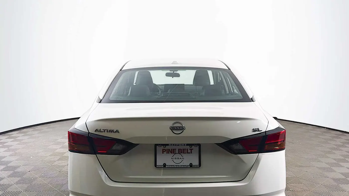 2025 Nissan Altima 2.5 SL