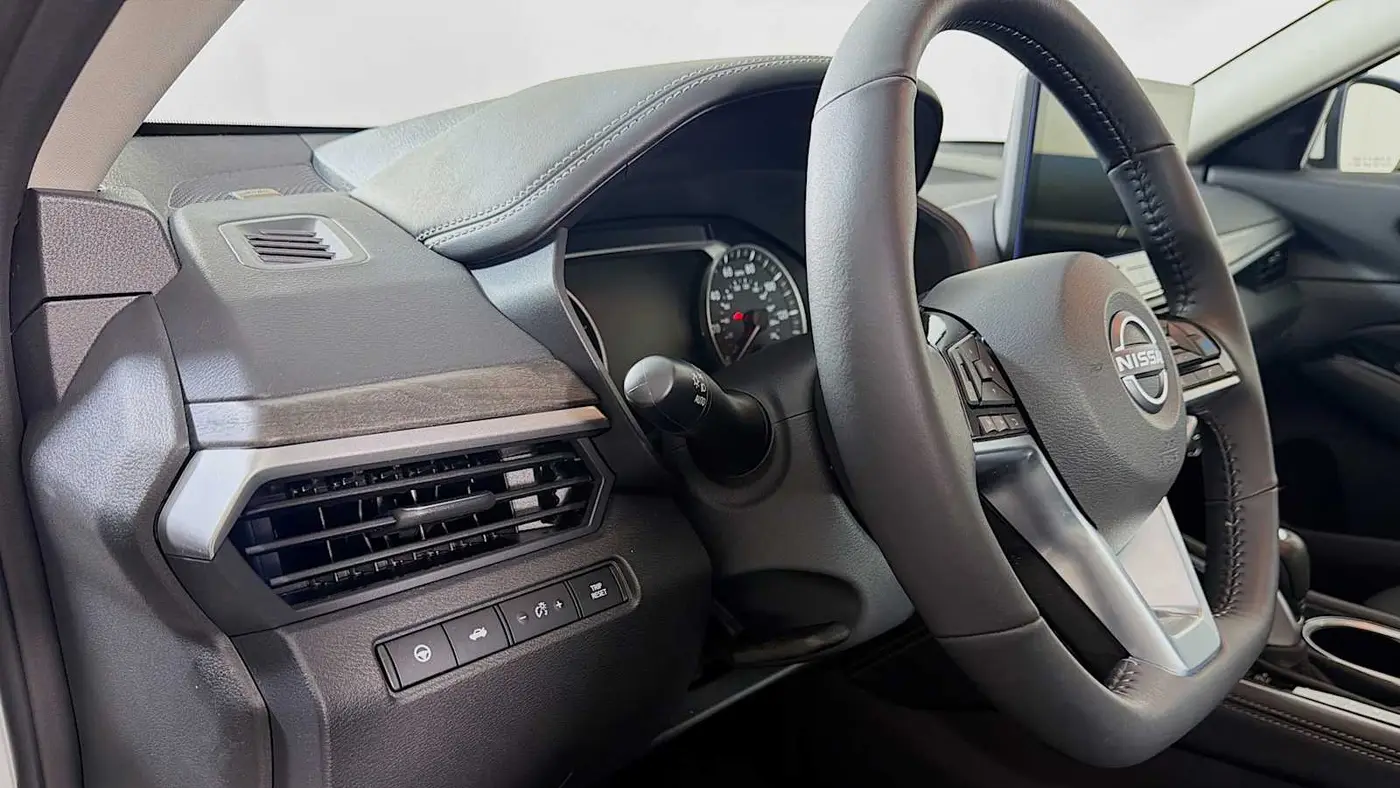2025 Nissan Altima 2.5 SL