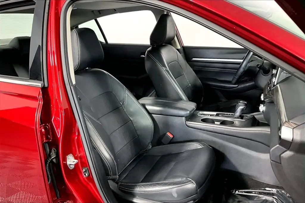 2019 Nissan Altima - $17,541