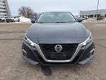 2019 Altima Thumbnail 2