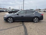 2019 Altima Thumbnail 4