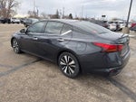 2019 Altima Thumbnail 5