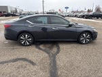 2019 Altima Thumbnail 8