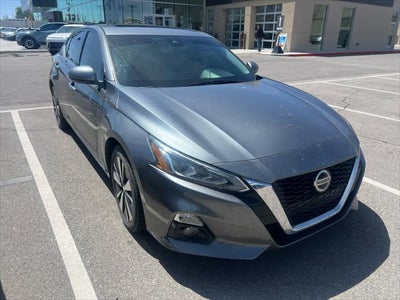 Photo of a 2020 Nissan Altima 2.5 SL 4DR Sedan for sale