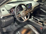 2020 Altima Thumbnail 25