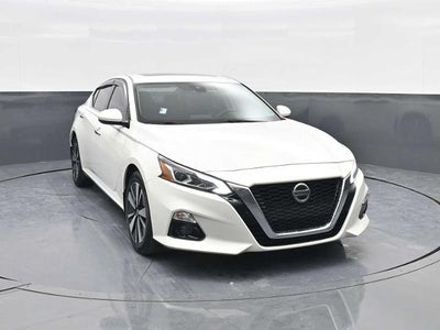 Photo of a 2021 Nissan Altima 2.5 SL 4DR Sedan for sale