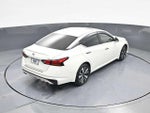 2021 Altima Thumbnail 33