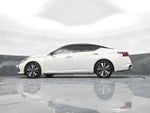 2021 Altima Thumbnail 39