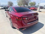2023 Altima Thumbnail 6