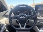2023 Altima Thumbnail 9
