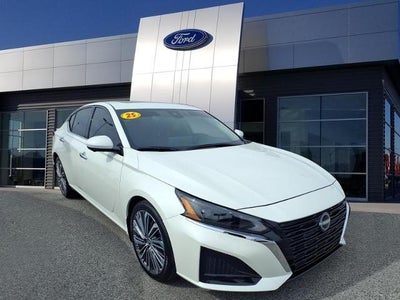 Photo of a 2025 Nissan Altima 2.5 SL 4DR Sedan for sale