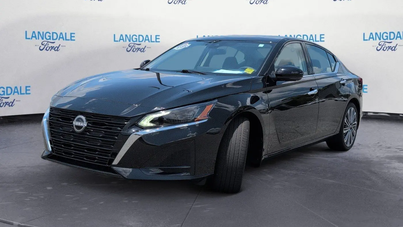 2025 Nissan Altima 2.5 SL