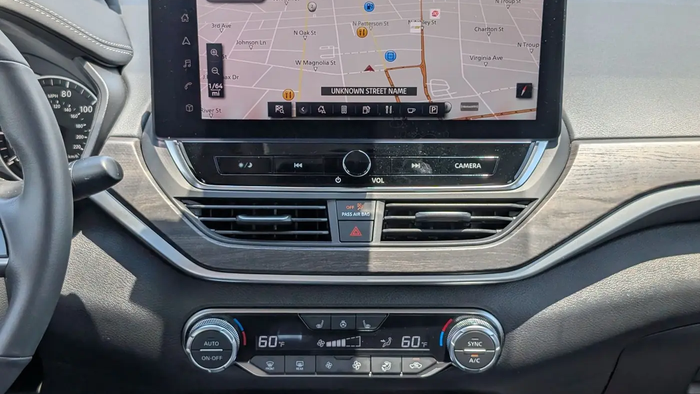 2025 Nissan Altima 2.5 SL